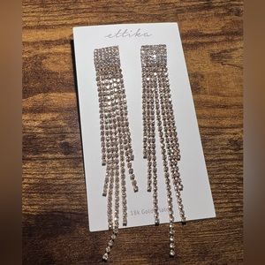 ETTIKA CRYSTAL FRINGE 18K GOLD PLATED DANGLES EARRINGS — NEW! LILLYSTARRDUST